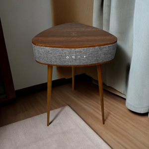 Tavolo laterale a triangolo intelligente <span class=keywords><strong>con</strong></span> ricarica Wireless per l'altoparlante Bluetooth funzione TWS per mobili per la casa HD qualità del suono <span class=keywords><strong>tavolino</strong></span> da caffè - Product Image 3