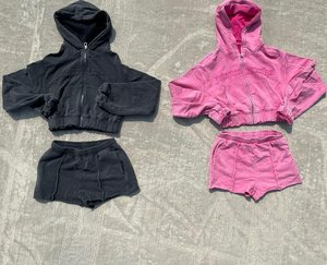 Felpa personalizzata in cotone Applique Vintage con toppa e ricamata Top Crop Full Face con Zip giacca da donna con cappuccio - Product Image 2