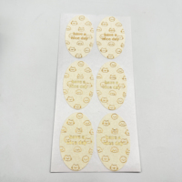 Étiquettes en vinyle adhésives imperméables en PVC PET imprimées sur mesure, autocollant de logo de marque en cercle imprimé UV pour bouteilles de parfum, design amusant