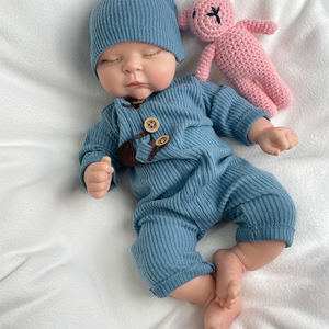 Muñeco Bebé Reborn Niño de 46 cm, Hecho Completamente de Silicona Sólida Platino, Tierno y Realista, Pintado a Mano, Recién Nacido Flácido Color Durazno con Ropa - Product Image 3