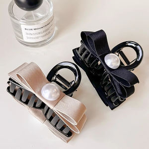 Nueva tela de seda perlada, Clip de tiburón mediano, tela Vintage francesa, lazo, pinza para el pelo, temperamento de moda, accesorio de belleza para mujer - Product Image 3