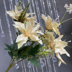 2022 nuovo giglio artificiale fiori mazzetto di seta calle Bouquet <span class=keywords><strong>Bush</strong></span> per matrimonio Bouquet decorazioni per feste <span class=keywords><strong>Baby</strong></span> Shower arredamento - Product Image 5