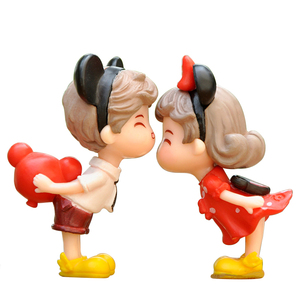 Cadeau de décoration personnalisé pour la Saint-Valentin Couple d'amour Jouets en plastique Figurines Fournisseur d'affichage Décoration de la Saint-Valentin pour <span class=keywords><strong>table</strong></span> - Product Image 3