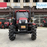 Traktor Pertanian YTO 80HP 4WD Kabin Tertutup Transmisi 12-Percepatan dengan Banyak Port Output Hidrolik untuk Produktivitas Tinggi di Lahan Sawah dan Lahan Kering