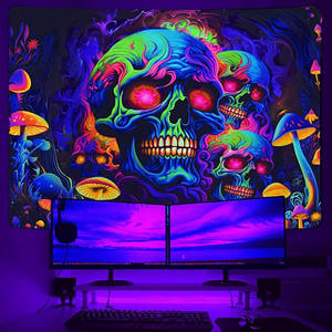 Tapices medievales de luz negra personalizados para Halloween, seta reactiva UV fluorescente, colgante de pared, poliéster, hogar bohemio de Halloween - Product Image 4
