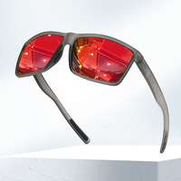 Lunettes de soleil polarisées carrées classiques, monture grise transparente, verres UV400, pour la conduite, la pêche, le sport, avec branches antidérapantes en caoutchouc