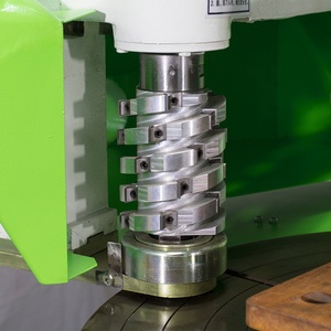 Machine de copie et de façonnage automatique pour pièces de bois rondes, ovales et rectangulaires - Product Image 6