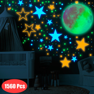Autocollants muraux lumineux Lune Étoiles Autocollants fluorescents autocollants pour <span class=keywords><strong>chambre</strong></span> à coucher <span class=keywords><strong>Plafond</strong></span> <span class=keywords><strong>Chambre</strong></span> d'enfant Décoration murale qui brille dans le noir - Product Image 3