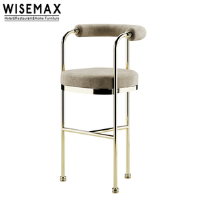 Chaise <span class=keywords><strong>de</strong></span> <span class=keywords><strong>bar</strong></span> haute en tissu velours <span class=keywords><strong>avec</strong></span> <span class=keywords><strong>accoudoir</strong></span>, meuble d'hôtel <span class=keywords><strong>de</strong></span> luxe, chaise <span class=keywords><strong>de</strong></span> <span class=keywords><strong>bar</strong></span>, dossier en métal doré, bon marché, 2 pièces - Product Image 3