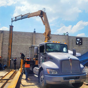 Grúa Móvil Montada en Camión de 6 Toneladas al Mejor Precio, Grúa Hidráulica de Pluma Articulada de 1-25 Toneladas con Cabrestante y Canastilla - Product Image 2