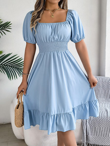 Vestido casual de cuello cuadrado y manga corta con corte en A, cintura ajustada y dobladillo con volantes, elegante y sofisticado para mujer. - Product Image 1