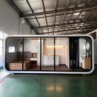 Maison capsule spatiale à structure en acier, cabine préfabriquée à panneaux sandwich, 20 pieds, 40 pieds, chambre d'hôtel, chambre d'hôtes, fournisseur en gros