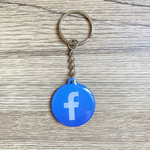 Porte-clés époxy personnalisés NFC intelligents avec puce NFC213 13.56MHz RFID pour cartes de visite Médias sociaux Instagram WhatsApp <span class=keywords><strong>Facebook</strong></span> <span class=keywords><strong>T</strong></span> - Product Image 4