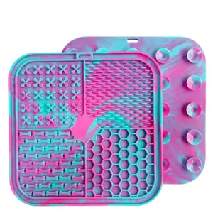 20cm 8inch Pet Cat Lick Pad Chromatic Colour Custom logo Square Silicone Dog Lick Mat with Suction Cups