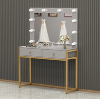 Table de maquillage moderne de qualité professionnelle avec miroir éclairé durable pour les boutiques de robes de mariée, les salons de beauté, les appartements