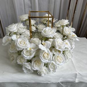 Centro de Mesa de Flores Artificiales Blancas de 60 cm, el Más Vendido de GreenLife, para Decoración de Mesa de Comedor y Banquetes - Product Image 1