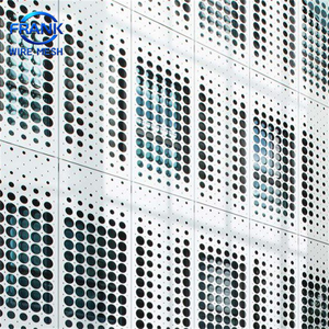 Tôle perforée décorative à trous ronds de 2 mm d'épaisseur en acier inoxydable 304 316, service de soudage, clôture et grille à vendre - Product Image 2