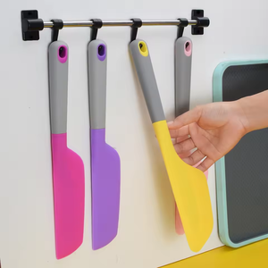 Spatule en silicone multifonctionnelle résistante à la chaleur et antiadhésive de qualité alimentaire pour la cuisine et la pâtisserie - Product Image 5