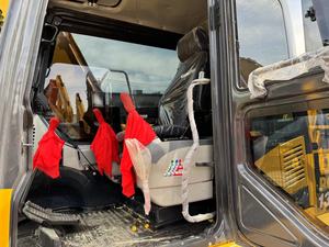 ขายดี รถขุดตีนตะขาบ Komatsu PC130 มือสองคุณภาพดี ปี 2022 เครื่องยนต์ดีเซล ปั๊มไฮดรอลิก สภาพดีเยี่ยม - Product Image 5