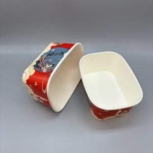 Platos y Tazones Desechables de Papel Kraft Rectangulares/Cuadrados, Resistentes al Agua, Grasa y Fugas, Aptos para Alimentos, con Tapa Personalizada para Ensaladas, Sushi y Sándwiches - Product Image 3