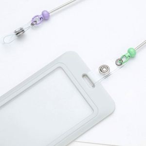 Portacredenciales Retráctil de Metal Personalizado con Cordón de Cuentas y Llavero - Soporte para Tarjetas de Identificación DIY para Enfermeras y Profesionales - Product Image 3