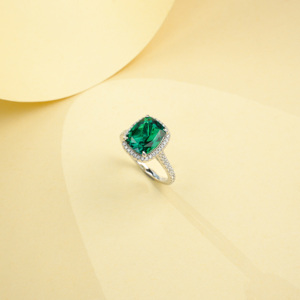 S925 Sterling <b>Silver</b> Exquisite <b>Emerald</b> <b>Ring</b> - Product Image 3