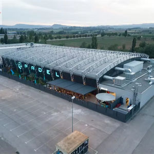 مجموعة ملاعب بادل تنس داخلية وخارجية مع سياج، ملعب بادل تنس كامل ومباني بهيكل فولاذي - Product Image 1