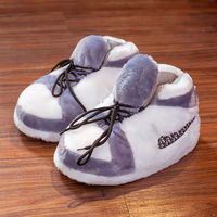 Chaussures en peluche Sneaker pantoufles hiver femmes hommes unisexe maison pantoufles taille unique