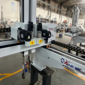 Robot linéaire à moteur servo Xiangwei, double <span class=keywords><strong>bras</strong></span> mécanique, manipulateur de composants de moulage par injection <span class=keywords><strong>5</strong></span> <span class=keywords><strong>axes</strong></span>, 3750W IP67 - Product Image 6