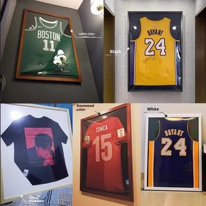 Cadre photo en verre encadré mural <span class=keywords><strong>NBA</strong></span> Football Basketball CBA Jersey Collection Affichage Bois massif UV Imprimé Écologique - Product Image 2