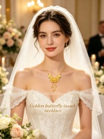 Ensemble cadeau de mariage vintage et rétro pour la mariée : collier et modèle élégant fait main en plastique, un souvenir nuptial exquis