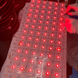 Feuille de LED RGBCCT UL CE CRI95 Chaque panneau LED découpable à intensité variable pour les comptoirs en pierre/marbre/onyx/<span class=keywords><strong>quartz</strong></span> translucides rétroéclairés - Product Image 1