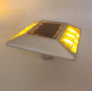 Ip68 vỏ nhôm chống thấm nước lớn lên vỉa hè đánh dấu nhấp nháy LED phản chiếu Cat Eye Light năng lượng mặt trời Powered Road Studs với Spike - Product Image 2