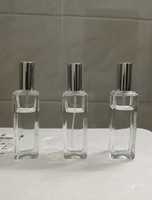 Fournisseur direct d'usine, parfum haut de gamme, tube invisible, caché dans la forme, extravagant en parfum, fabriqué en Chine