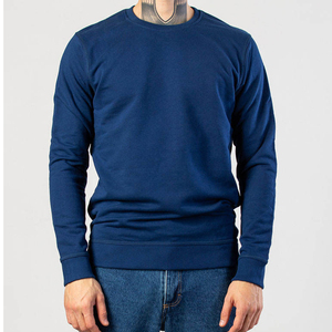 Sudadera personalizada y elegante para hombre con un diseño deportivo y funcional para los días más fríos. Sudaderas transpirables para hombre. - Product Image 1