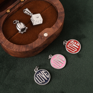 Charm de acero inoxidable chapado en oro de 18k con diseño de mujer, gafas de sol y palmera, para playa, que no se deslustra, tipo Chilli, para hacer joyas, venta al por mayor - Product Image 2