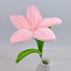 <span class=keywords><strong>Fleurs</strong></span> de lys artificielles en chenille faites à la main en gros pour mariages, fêtes et bouquets cadeaux - Product Image 5