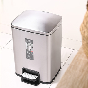 ถังขยะสี่เหลี่ยมสแตนเลสแบบเหยียบ 6 ลิตร สำหรับใช้ภายในอาคาร - Product Image 2