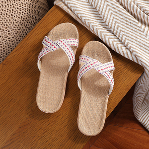 Pantoufles légères et respirantes pour femmes et filles, en tissu <span class=keywords><strong>Lafi</strong></span> personnalisé, avec semelle EVA antidérapante et recyclable, pour l'intérieur - Product Image 4