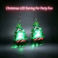 Boucles d'oreilles pendantes lumineuses Arbre de Noël Père Noël Renne Flocon de neige pour cadeaux de fête, événements Rave, décorations, vente en gros
