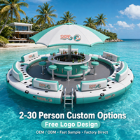 Île flottante gonflable haut de gamme personnalisée avec canapé-lit pour les complexes hôteliers, les marinas, les quais et les fêtes en bord de mer