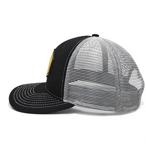 Casquette Trucker Adulte Grise en Maille Confortable à 6 Panneaux avec Patch en Cuir Personnalisable, Fabriquée en Usine au Vietnam, Style Quotidien pour Quatre Saisons - Product Image 3