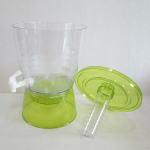Distributeur d'eau en plastique avec cartouche filtrante et robinet pour usage domestique - Product Image 3