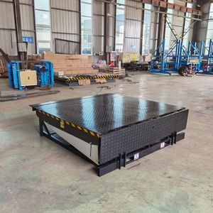 Piattaforma di scarico a pendenza fissa, piastra di regolazione della piattaforma di carico idraulica elettrica, ascensore di carico logistico per container - Product Image 3
