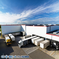 Entrepôt préfabriqué industriel robuste en structure acier testé par ultrasons en usine