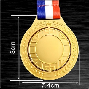 Medallas de Premio de Metal Personalizadas en Acabado Dorado, Plateado, Oro Rosa y Cinta Roja, Blanca y Azul para Reconocimiento en Eventos Deportivos - Product Image 5
