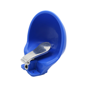 Prix usine élevage bétail <span class=keywords><strong>vache</strong></span> en <span class=keywords><strong>plastique</strong></span> bétail <span class=keywords><strong>abreuvoir</strong></span> pour bétail eau animale bol à boire - Product Image 4