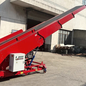 Convoyeur à bande télescopique pour les opérations de quai d'entrepôt et le tri efficace des colis avec système de chargement extensible - Product Image 1