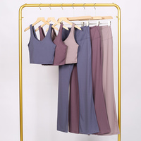 Ensemble de yoga pour femme en gros : débardeur fitness et pantalon évasé de luxe de haute qualité, ensemble 2 pièces pour vêtements féminins
