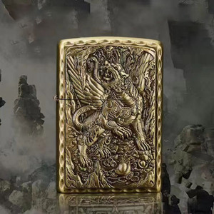 Briquet à kérosène en laiton gravé au laser 3D personnalisé, style vintage, avec roue à silex et flamme douce, rechargeable, idéal pour un cadeau - Product Image 6